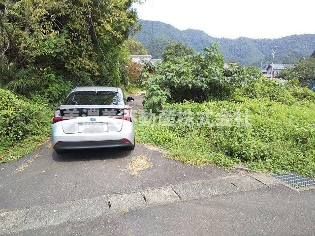 ３５３２７　山県市平井土地の外観