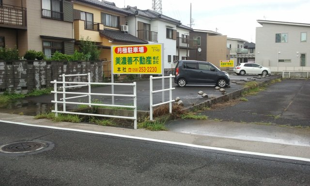 ４６３１４　岐阜市鏡島南土地の外観