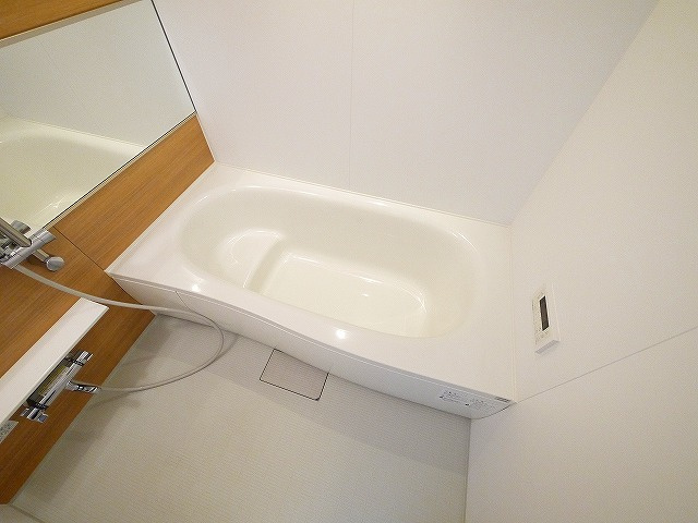シャルム一条の浴室|お風呂は人気の一坪タイプです