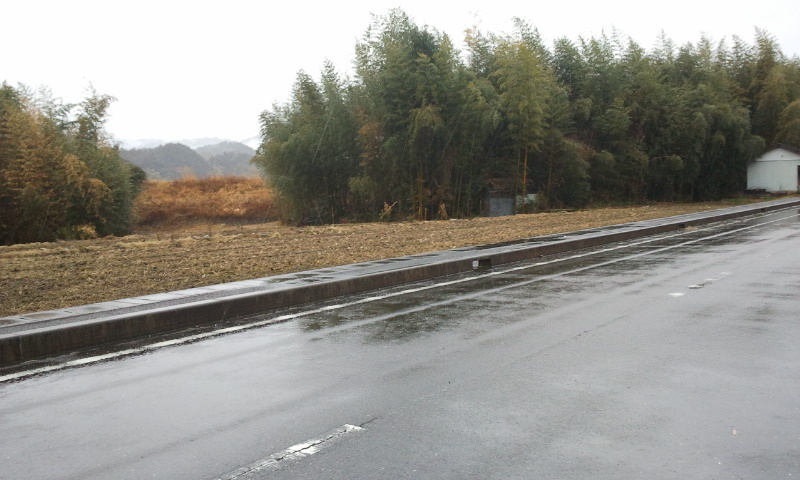 ４９７７８　美濃市生櫛土地　の前面道路含む現地写真