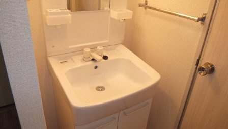 セジュール曙の洗面所|独立洗面台付き