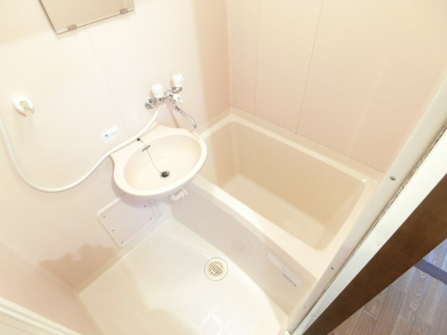 アヴァンセ21の浴室