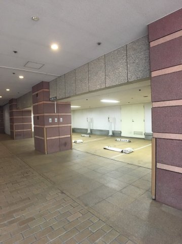青山パークタワーの駐車場|青山パークタワー