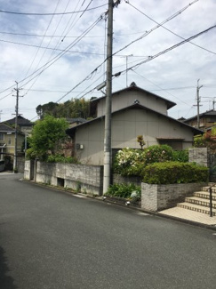 【前面道路含む現地写真】