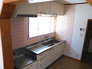 【キッチン】 | つくば市二の宮　テラスハウス | きれいなキッチンです