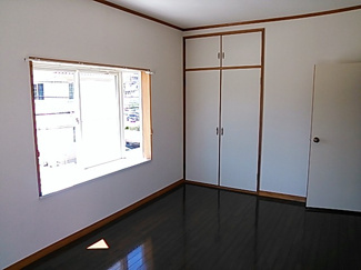 【寝室】 | つくば市二の宮　テラスハウス | 落ち着いて過ごせるお部屋なので、寝室にいかがでしょうか