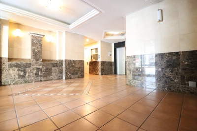 【エントランス】 | プレサンスセンターコア大阪 | エントランスです