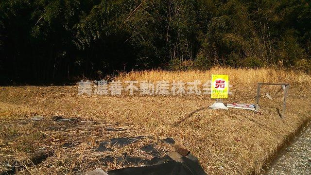 ４８１８４　関市千疋北土地の外観