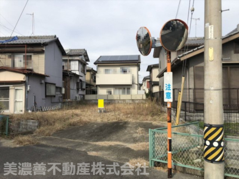 ４８４８０　岐阜市粟野西１丁目土地の外観