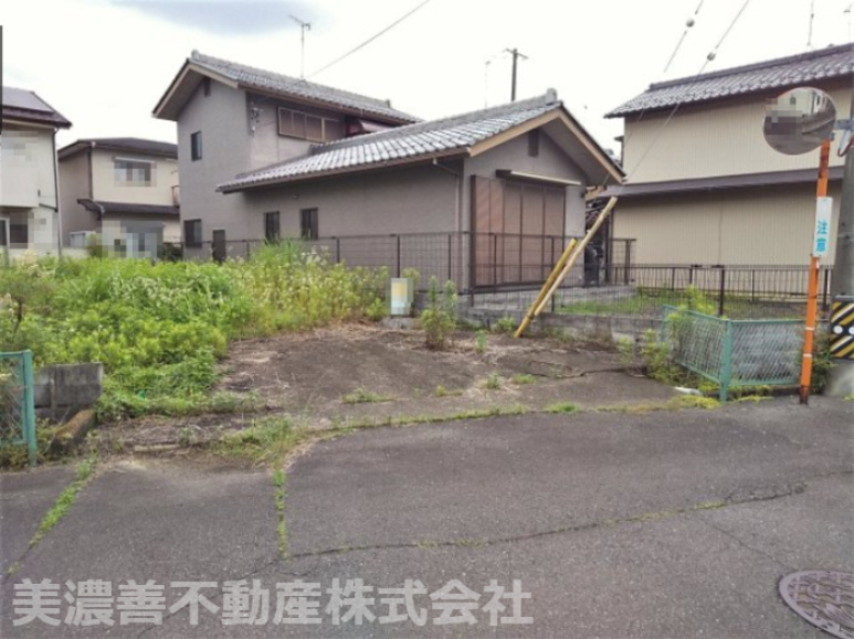 ４８４８０　岐阜市粟野西１丁目土地の外観