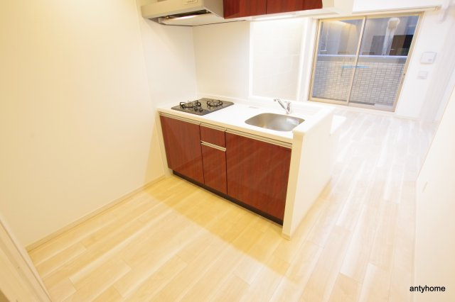 スプランディッド安土町　仲介手数料無料の居間・リビング