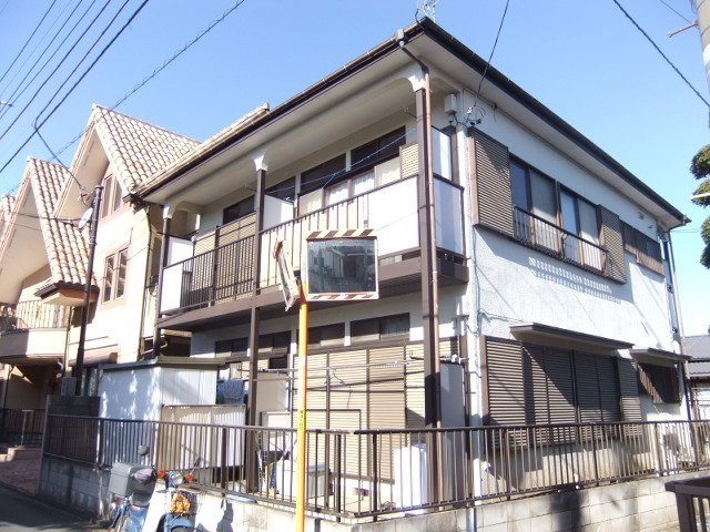 グリーンハイツの外観