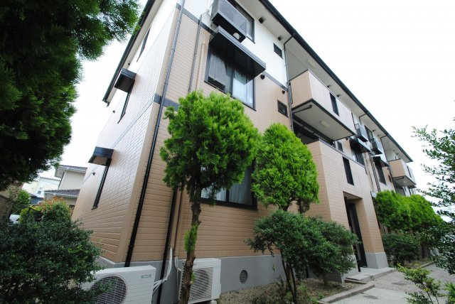 ソールズベリー御井の外観