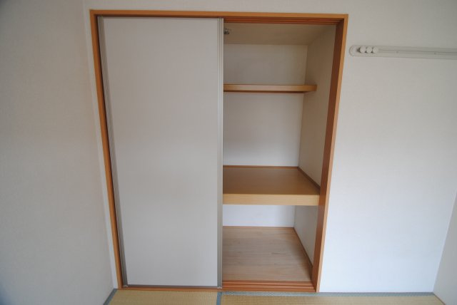 ソールズベリー御井の収納