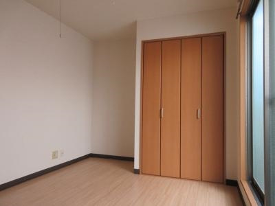 アンクル島原の内装|洋室