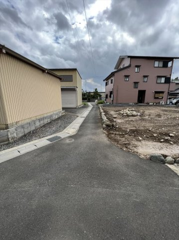 ４６５５２　岐阜市曽我屋土地の周辺|西側入口