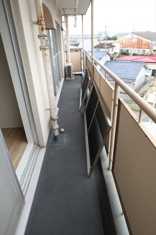 ビレッジハウス大乗2号棟のバルコニー