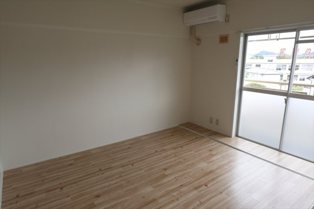 ビレッジハウス大乗2号棟の洋室