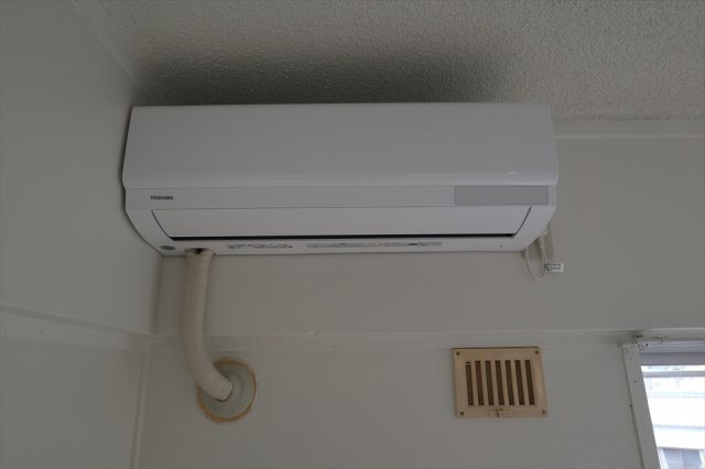 ビレッジハウス大乗2号棟の設備|エアコン2台付きです。