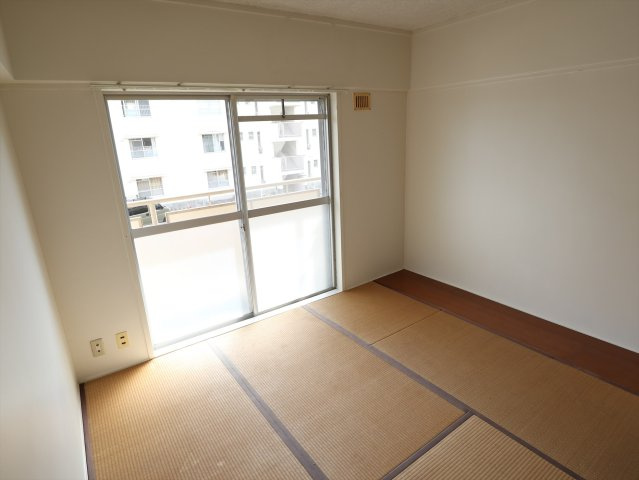 ビレッジハウス大乗1号棟の寝室