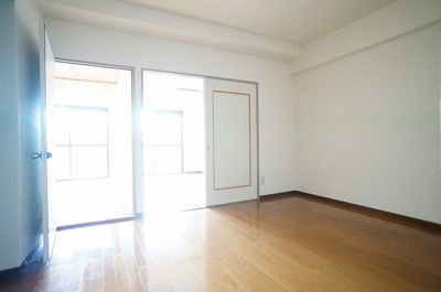 【居間・リビング】 | ハイツヨシタカ