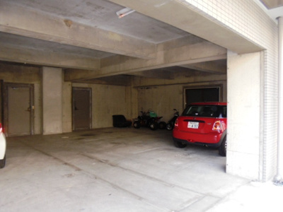 【駐車場】 | サンロイヤル高塚 | 駐車場★