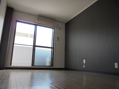 【洋室】 | 千里山ビレッヂ | 洋室７帖★