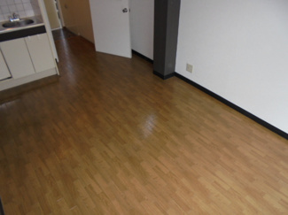 【洋室】 | 千里山ビレッヂ | 洋室７帖★