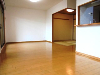 【内装】 | ローレルコート千里山星が丘 | LDK15.9帖（床暖房付き）★