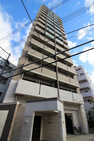 レジュールアッシュ大阪城北の外観