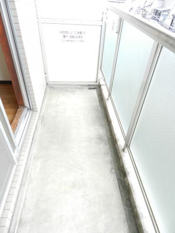 【バルコニー】 | ポート旗の台
