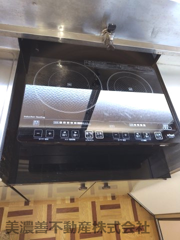 ５１３６８　安八郡輪之内町大藪中古戸建てのキッチン