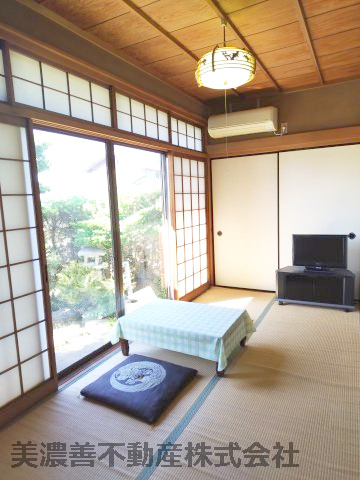 ５１３６８　安八郡輪之内町大藪中古戸建ての和室