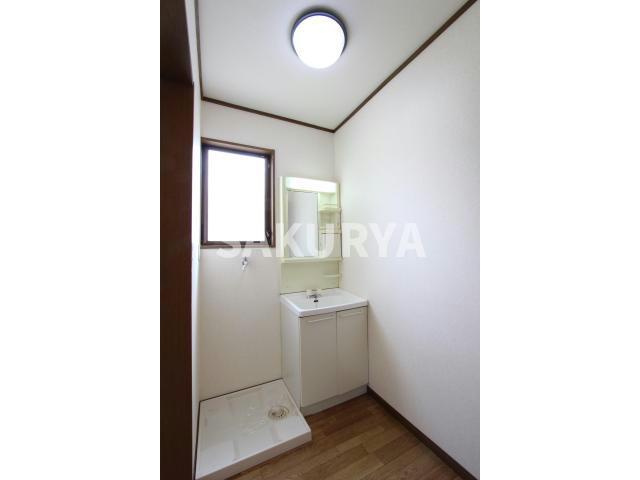 グリーンピア毛野の洗面所|現状と異なる場合があります。