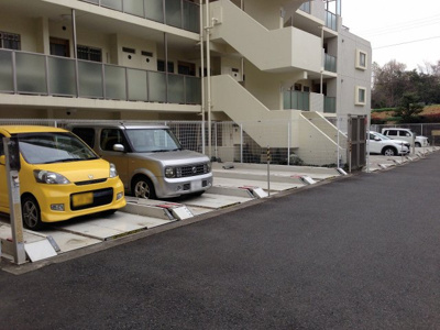 【駐車場】 | フローレンスパレス宮前平