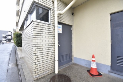 【その他共用部分】 | クレール川崎大師 | ゴミ置き場です。