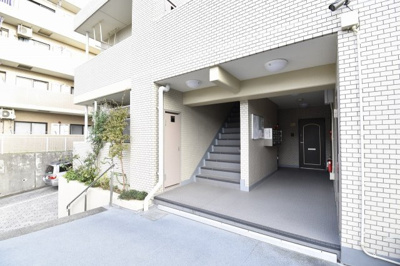 【エントランス】 | エクレール弘明寺2号棟