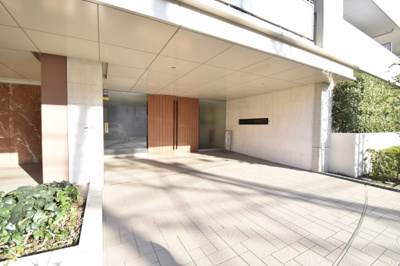 【エントランス】 | ジェイパーク横浜矢向 | JR南武線「尻手」駅徒歩12分と好立地！