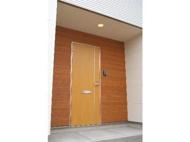 メゾン・ド・ボヌールの玄関