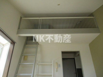 【内装】 | フォーレスト1（東花園賃貸） | ロフトです