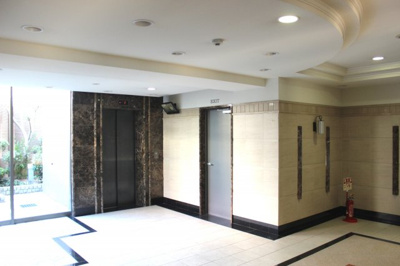 【エントランス】 | フローレンス平野町 | ◆角住戸　◆1フロア2邸