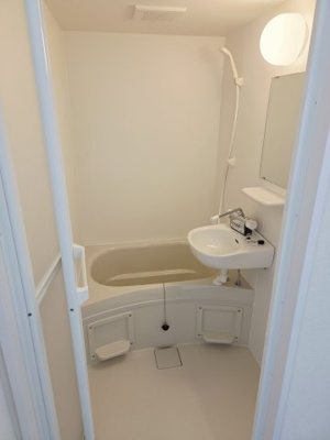 【浴室】 | 菅長ビル | 菅長ビル　やっぱり嬉しいバストイレ別！