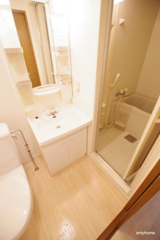 セイワパレス堂島シティ　仲介手数料無料の洗面所