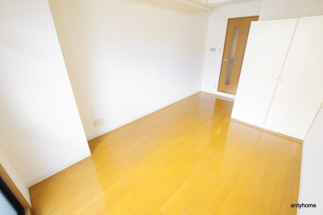 セイワパレス堂島シティ　仲介手数料無料の居間・リビング