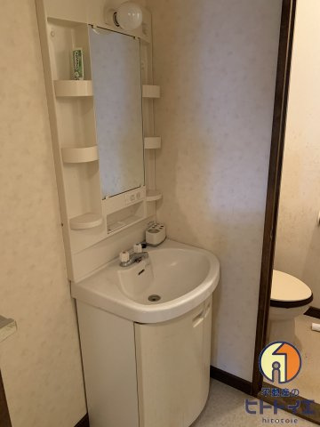 シブヤハイツの独立洗面台