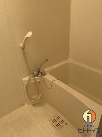 シブヤハイツの浴室