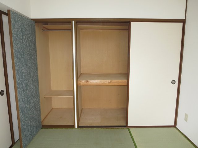 ドミシール平野No.5の収納|別部屋反転タイプサンプル