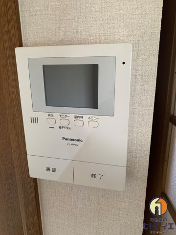 メゾネット小枝のセキュリティ|TVモニター付きインターフォンです