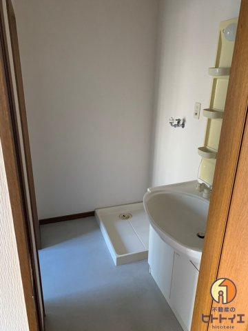 メゾネット小枝の洗面所|忙しい朝には欠かせない洗面所です