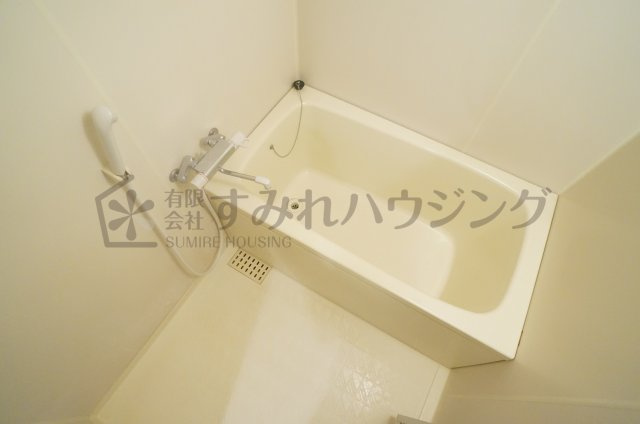 ラ・フィーネ芳樹の浴室